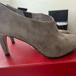 Johnston & Murphy Isabel Bootie Suede